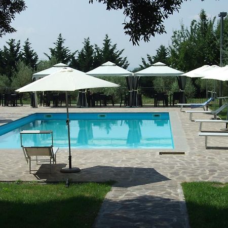 Antico Borgo La Commenda Aparthotel Montefiascone Exteriör bild