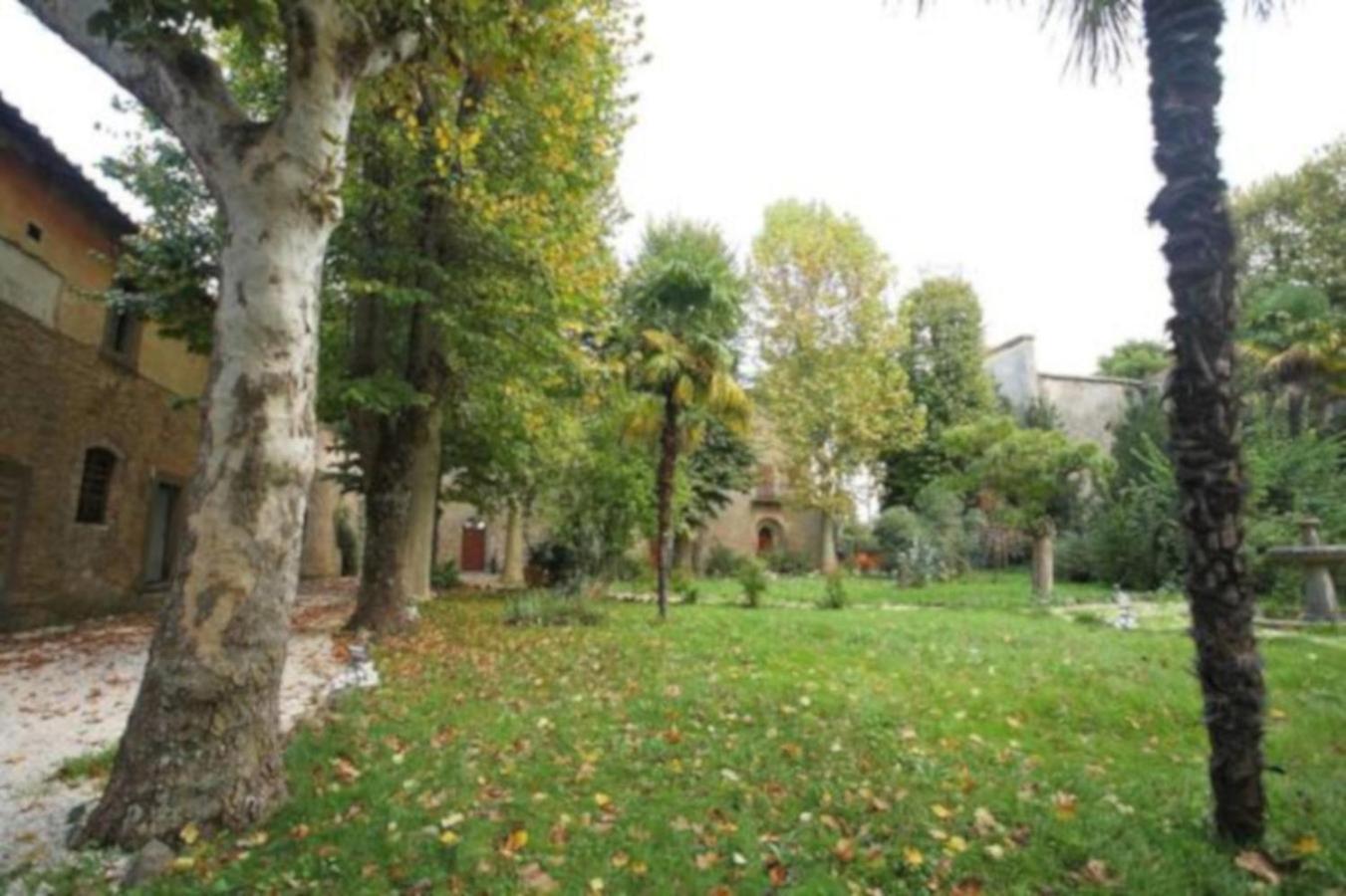 Antico Borgo La Commenda Aparthotel Montefiascone Exteriör bild