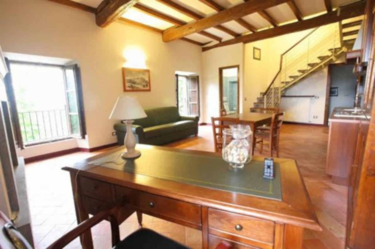 Antico Borgo La Commenda Aparthotel Montefiascone Exteriör bild