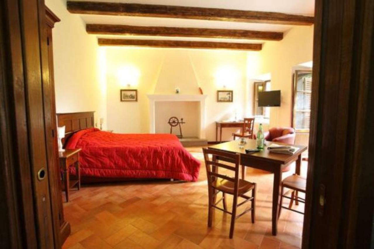 Antico Borgo La Commenda Aparthotel Montefiascone Exteriör bild