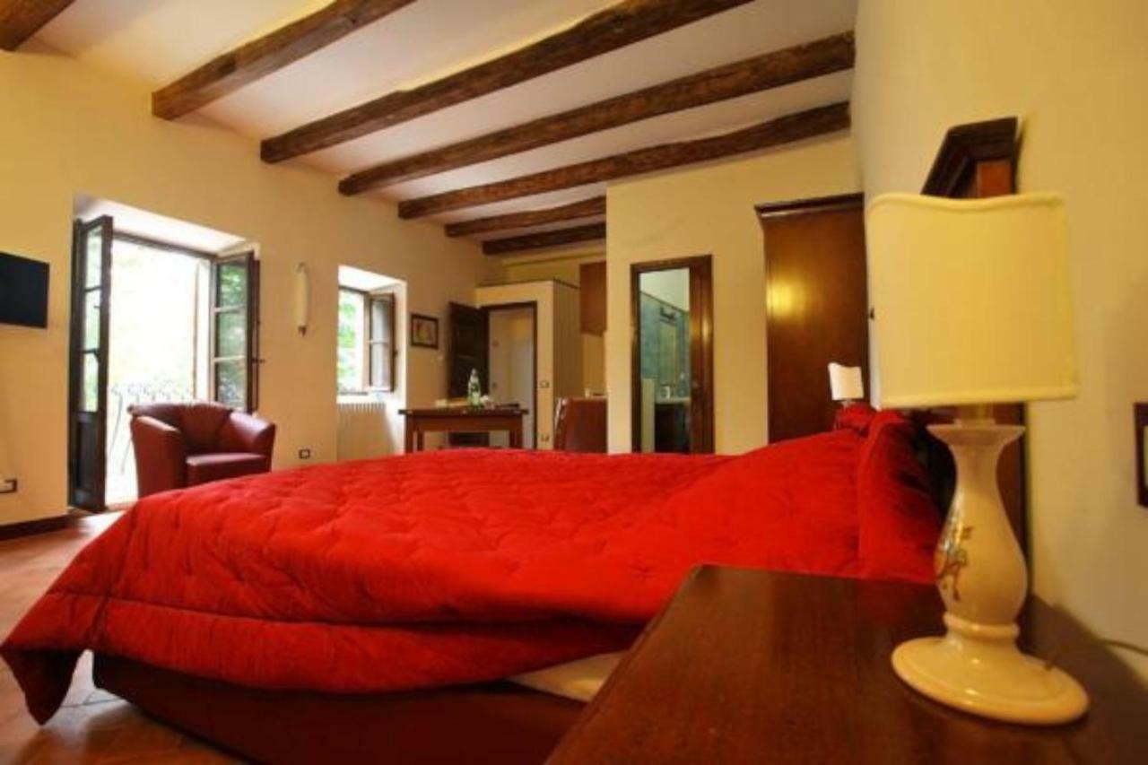 Antico Borgo La Commenda Aparthotel Montefiascone Exteriör bild